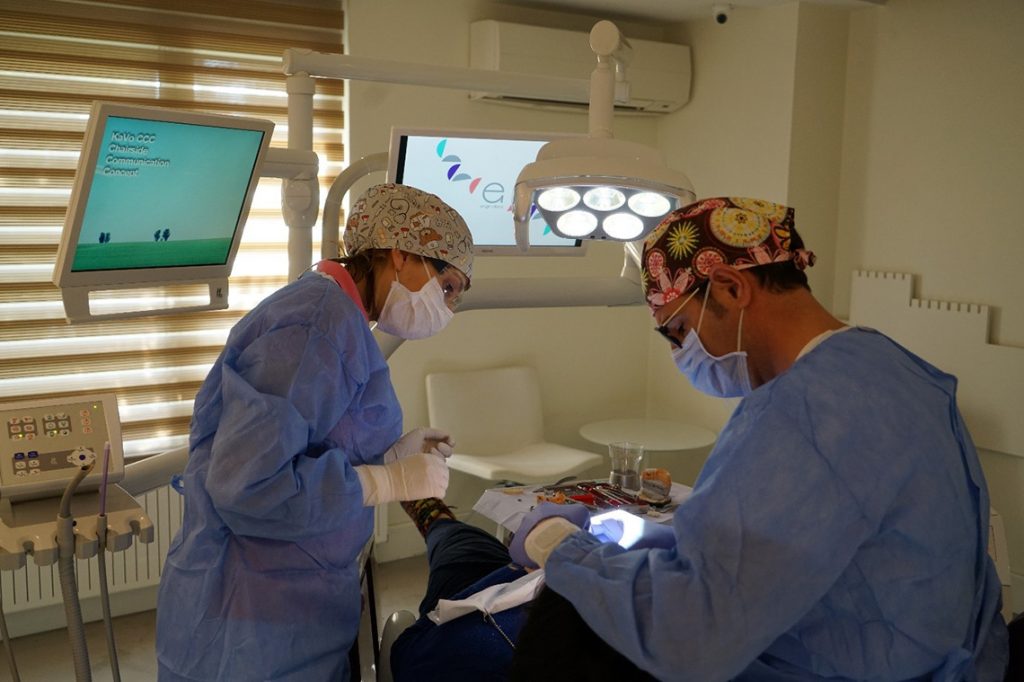 DENTIST WHO IS DR. ENGIN AKSOY